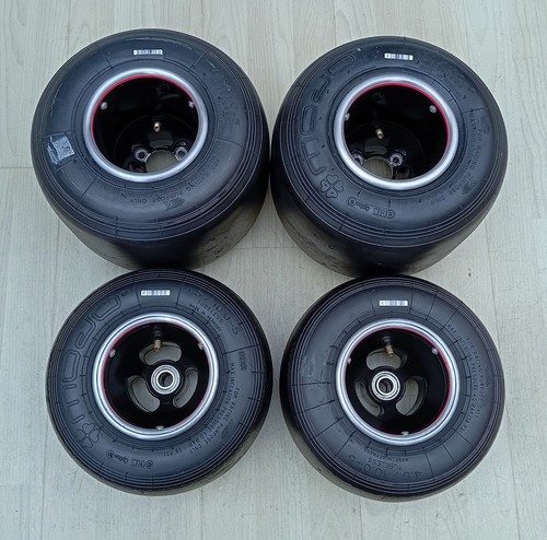 Mojo d2xx slick tyres - tyres, on