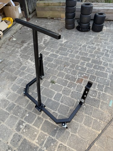 Upright kart stand - upright,